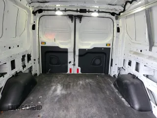 2017 Ford Transit z VIN 1FTYR2YM2HKB51983, wystawiony jako Copart lot #56053945 z przebiegiem 143 786 mil mil oraz Szkoda całkowita • Salvage title. Historia ofert i sprzedaży dostępna na DreamBid. Obrazek 10.