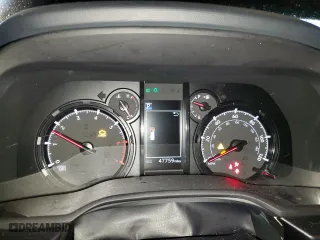 2021 Toyota 4Runner SR5 with VIN JTEEU5JR9M5229009, listed as a Copart auction lot 86214204 with 47,759 mi miles and Salvage Title. Bid and sale history available at carsss.com. Image 9.