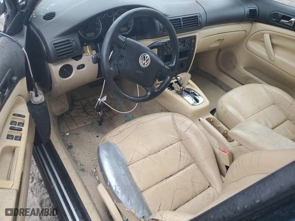 2002 Volkswagen Passat GLS with VIN WVWPD63B62P032822, listed as a Copart auction lot 82178674 with 0 mi miles and Non Repairable. Bid and sale history available at carsss.com. Image 8.