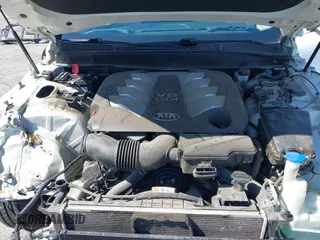 2015 Kia K900 Premium with VIN KNALU4D46F6027616, listed as a IAAI auction lot 41702945 with 70,392 mi miles. Bid and sale history available at carsss.com. Image 10.