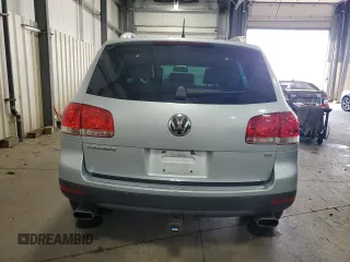 2007 Volkswagen Touareg V6 with VIN WVGZE77LX7D023186, listed as a Copart auction lot 71650314 with 99,577 mi miles and Clean Title. Bid and sale history available at DreamBid. Image 6.