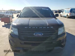 2016 Ford Utility Police Interceptor with VIN 1FM5K8AR3GGD16484, listed as a Copart auction lot 84160344 with 113,057 mi miles and Salvage Title. Bid and sale history available at carsss.com. Image 5.