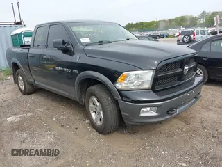 2012 Ram 1500 Lone Star z VIN 1C6RD7GT7CS138171, wystawiony jako IAAI lot #42250287 z przebiegiem Nie podano mil oraz . Historia ofert i sprzedaży dostępna na DreamBid. Obrazek 1.