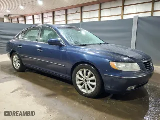 2007 Hyundai Azera SE with VIN KMHFC46F37A181759, listed as a Copart auction lot 77031524 with 179,885 mi miles and Clean Title. Bid and sale history available at carsss.com. Image 4.