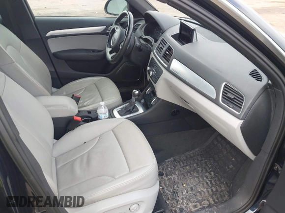 2015 Audi Q3 Prestige with VIN WA1GFCFS5FR009590, listed as a IAAI auction lot 41694903 with 164,193 mi miles and . Bid and sale history available at DreamBid. Image 5.