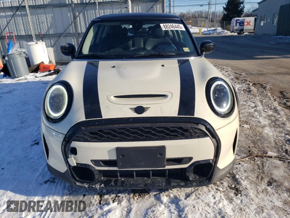 2022 MINI Hardtop Cooper S with VIN WMW53DH03N2R73889, listed as a Copart auction lot 88246445 with 18,111 mi miles and Salvage Title. Bid and sale history available at DreamBid. Image 5.