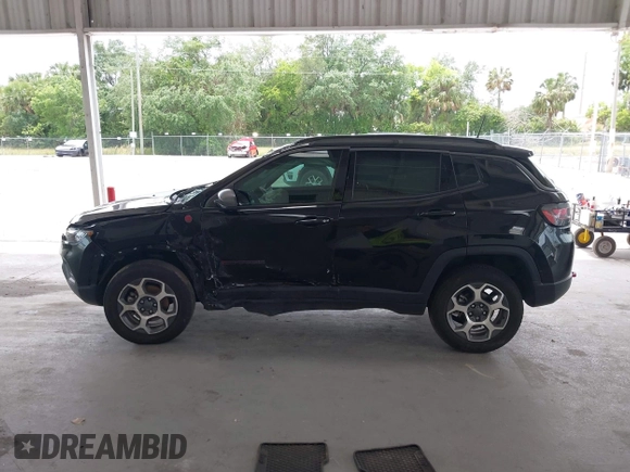 2022 Jeep Compass Trailhawk with VIN 3C4NJDDB5NT164201, listed as a IAAI auction lot 42214973 with 92,668 mi miles and . Bid and sale history available at DreamBid. Image 14.