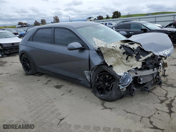 2022 Hyundai IONIQ 5 SEL with VIN KM8KNDAF5NU047945, listed as a Copart auction lot 47680913 with 28,443 mi miles. Bid and sale history available at carsss.com. Image 4.