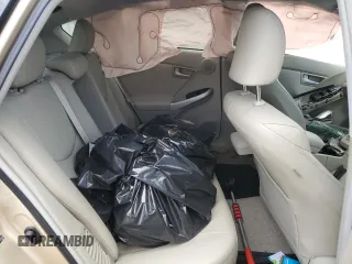 2011 Toyota Prius I z VIN JTDKN3DUXB0322138, wystawiony jako Copart lot #58489395 z przebiegiem Nie podano mil oraz Szkoda całkowita • Salvage title. Historia ofert i sprzedaży dostępna na DreamBid. Obrazek 10.