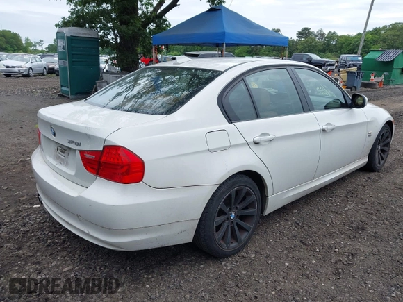 2011 BMW 3 Series 328i xDrive with VIN WBAPK5G51BNN26311, listed as a IAAI auction lot 42437699 with 168,247 mi miles and . Bid and sale history available at DreamBid. Image 4.