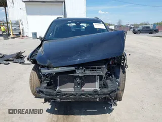 2022 Volkswagen Tiguan SE R-Line Black z VIN 3VV8B7AX8NM083992, wystawiony jako IAAI lot #42101368 z przebiegiem 40 319 mil mil oraz . Historia ofert i sprzedaży dostępna na DreamBid. Obrazek 13.
