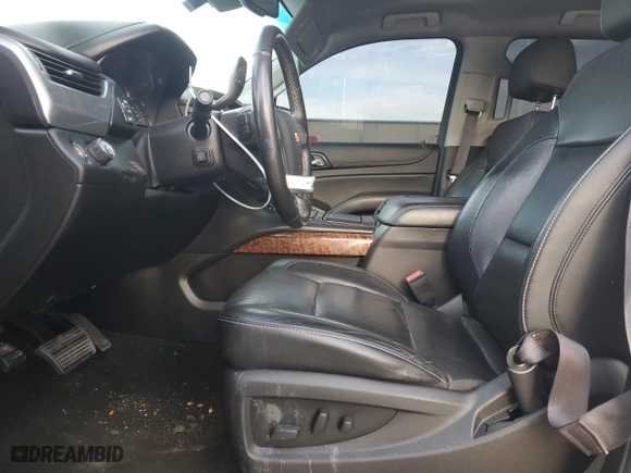 2017 Chevrolet Tahoe Premier with VIN 1GNSCCKC7HR124418, listed as a Copart auction lot 83075084 with 119,477 mi miles and Salvage Title. Bid and sale history available at carsss.com. Image 7.