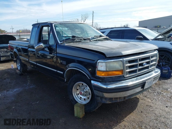 1994 Ford F-150 with VIN 1FTEX14H3RKB39712, listed as a IAAI auction lot 41581206 with 180,410 mi miles. Bid and sale history available at carsss.com. Image 1.