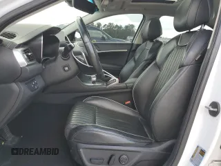 2019 Genesis G70 Advanced z VIN KMTG34LAXKU044313, wystawiony jako Copart lot #55917745 z przebiegiem 145 134 mil mil oraz Szkoda całkowita • Salvage title. Historia ofert i sprzedaży dostępna na DreamBid. Obrazek 7.