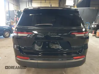 2023 Jeep Grand Cherokee Limited with VIN 1C4RJKBG1P8729145, listed as a IAAI auction lot 41845325 with 28,512 mi miles and . Bid and sale history available at DreamBid. Image 17.