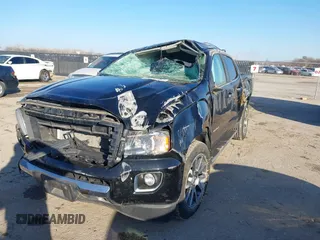 2019 GMC Canyon 4WD Denali with VIN 1GTG6EEN0K1106301, listed as a IAAI auction lot 41475337 with 1 mi miles. Bid and sale history available at carsss.com. Image 6.