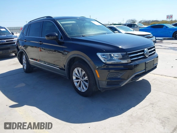 2018 Volkswagen Tiguan SEL with VIN 3VV3B7AX3JM064061, listed as a IAAI auction lot 41772564 with 95,395 mi miles and . Bid and sale history available at DreamBid. Image 1.