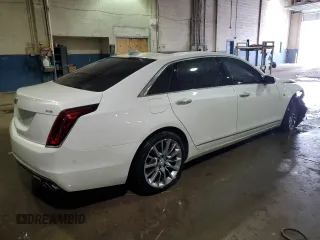 2018 Cadillac CT6 Luxury AWD z VIN 1G6KD5RS2JU102492, wystawiony jako Copart lot #42481615 z przebiegiem 125 794 mil mil oraz Szkody całkowita. Historia ofert i sprzedaży dostępna na DreamBid. Obrazek 3.