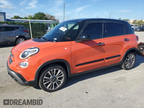 2019 FIAT 500L Trekking with VIN ZFBNFADH7KZ042211, listed as a Copart auction lot 58894534 with 36,997 mi miles and Salvage Title. Bid and sale history available at carsss.com. Image 1.
