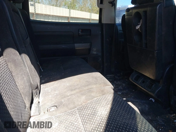 2013 Toyota Tundra 4WD Truck with VIN 5TFDW5F14DX279527, listed as a IAAI auction lot 41594899 with 212,973 mi miles. Bid and sale history available at carsss.com. Image 8.