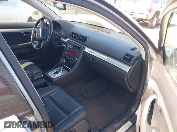 2008 Audi A4 2.0T with VIN WAUDF78E08A063823, listed as a IAAI auction lot 41791795 with 114,522 mi miles. Bid and sale history available at carsss.com. Image 5.