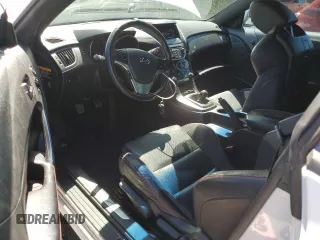 2016 Hyundai Genesis Coupe R-Spec с VIN KMHHU6KJ5GU132010, выставлен на аукционе Copart как лот 57688435 с пробегом 76 653 миль миль и Списание • Salvage title. История ставок и продаж доступна на DreamBid. Изображение 8.