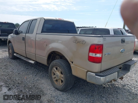 2008 Ford F-150 XLT with VIN 1FTPX14VX8FB18653, listed as a IAAI auction lot 41671416 with 209,962 mi miles. Bid and sale history available at carsss.com. Image 3.