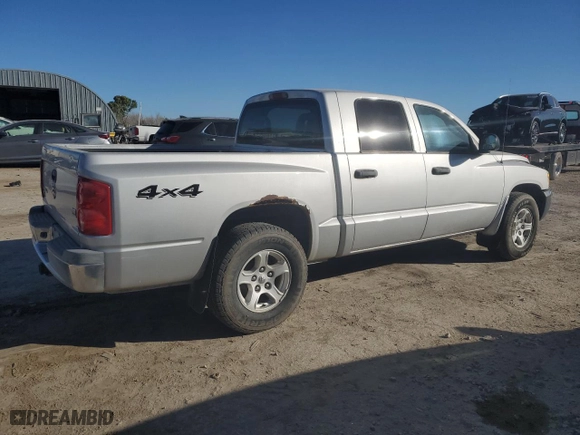 2005 Dodge Dakota SLT with VIN 1D7HW48N05S199870, listed as a Copart auction lot 76552984 with 0 mi miles and Salvage Title. Bid and sale history available at carsss.com. Image 3.