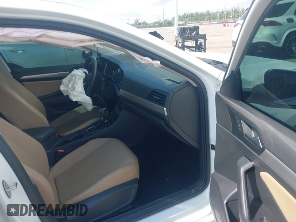 2019 Volkswagen Jetta S with VIN 3VWC57BU4KM201713, listed as a IAAI auction lot 42190061 with 53,096 mi miles and . Bid and sale history available at DreamBid. Image 5.
