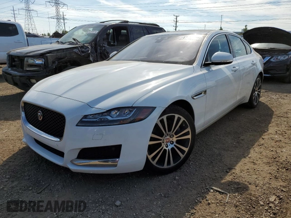 2019 Jaguar XF 25t Prestige with VIN SAJBE4FX4KCY74392, listed as a Copart auction lot 65859214 with 61,854 mi miles and Salvage Title. Bid and sale history available at carsss.com. Image 1.