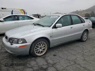 2004 Volvo S40 с VIN YV1VS27554F032257, выставлен на аукционе Copart как лот 59582055 с пробегом 114 602 миль миль и Чистый • Clean title. История ставок и продаж доступна на DreamBid. Изображение 1.
