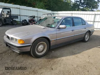 1998 BMW 7 Series 740il with VIN WBAGJ8328WDM22149, listed as a Copart auction lot 71931834 with 200,382 mi miles and Clean Title. Bid and sale history available at carsss.com. Image 1.