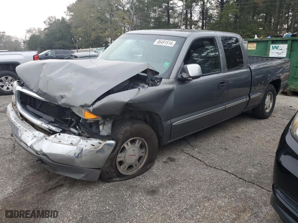 2002 GMC Sierra 1500 SLE with VIN 2GTEC19V721333241, listed as a Copart auction lot 86491514 with 0 mi miles and Salvage Title. Bid and sale history available at carsss.com. Image 1.