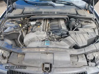 2006 BMW 3 Series 325i with VIN WBAVB13566PT05917, listed as a IAAI auction lot 41720273 with 171,686 mi miles. Bid and sale history available at carsss.com. Image 10.