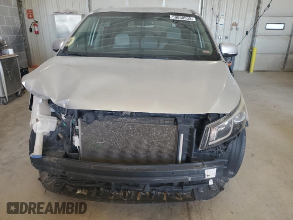 2016 Kia Sedona LX with VIN KNDMB5C1XG6081884, listed as a Copart auction lot 50050535 with 201,457 mi miles and Salvage Title. Bid and sale history available at carsss.com. Image 5.