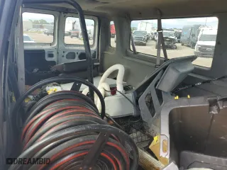 2002 Ford Econoline Wagon XL with VIN 1FBSS31L72HB03115, listed as a Copart auction lot 68837454 with 192,515 mi miles and Salvage Title. Bid and sale history available at carsss.com. Image 10.