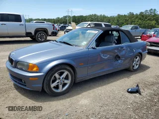 2002 BMW 3 Series 325Ci with VIN WBABS33462PG82685, listed as a Copart auction lot 55332725 with 121,614 mi miles and Salvage Title. Bid and sale history available at DreamBid. Image 1.