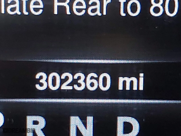 2016 Ram 2500 Laramie with VIN 3C6UR5FL7GG368646, listed as a IAAI auction lot 41649574 with 302,360 mi miles. Bid and sale history available at carsss.com. Image 16.