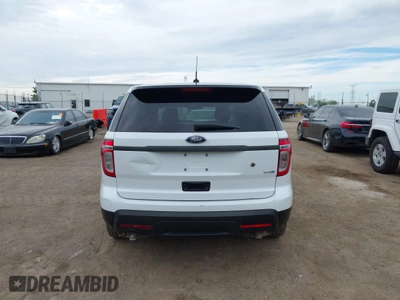 2013 Ford Police Interceptor Utility z VIN 1FM5K8AR6DGB59111, wystawiony jako IAAI lot #42259174 z przebiegiem 75 460 mil mil oraz . Historia ofert i sprzedaży dostępna na DreamBid. Obrazek 16.