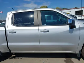 2020 Chevrolet Silverado 1500 LT with VIN 3GCPWCEDXLG120348, listed as a IAAI auction lot 41841271 with 42,665 mi miles. Bid and sale history available at carsss.com. Image 13.