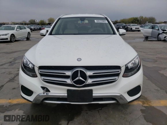 2016 Mercedes-Benz GLC with VIN WDC0G4JB4GF106813, listed as a Copart auction lot 69572062 with 27,026 mi miles. Bid and sale history available at carsss.com. Image 5.