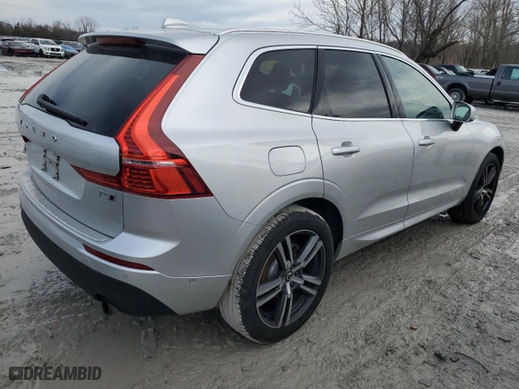 2018 Volvo XC60 Momentum with VIN LYV102RK4JB097096, listed as a Copart auction lot 45514315 with 37,095 mi miles and Salvage Title. Bid and sale history available at carsss.com. Image 3.