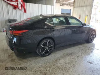 2025 Nissan Altima SR with VIN 1N4BL4CV6SN309174, listed as a Copart auction lot 52805085 with 7,622 mi miles and Clean Title. Bid and sale history available at DreamBid. Image 3.