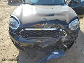 2020 MINI Countryman Cooper S with VIN WMZYW7C05L3L67145, listed as a Copart auction lot 59574984 with 15,604 mi miles and Salvage Title. Bid and sale history available at carsss.com. Image 11.