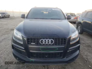 2015 Audi Q7 Vorsprung Edition with VIN WA1WGCFE5FD012716, listed as a Copart auction lot 46939455 with 151,612 mi miles and Salvage title. Bid and sale history available at DreamBid. Image 5.