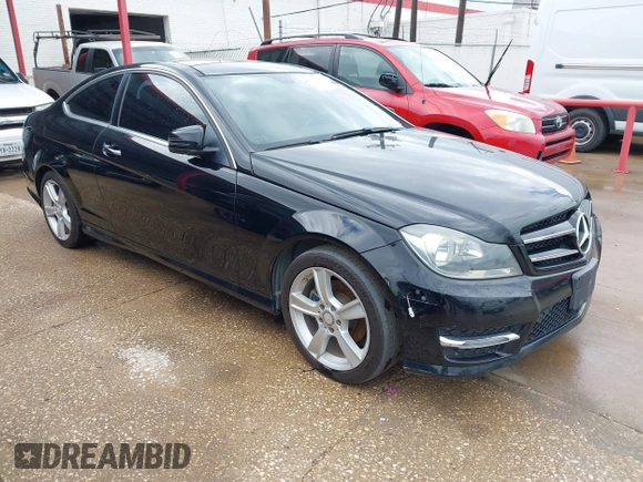 2015 Mercedes-Benz C-Class C 250 with VIN WDDGJ4HBXFG383850, listed as a IAAI auction lot 41809724 with 100,032 mi miles. Bid and sale history available at carsss.com. Image 1.