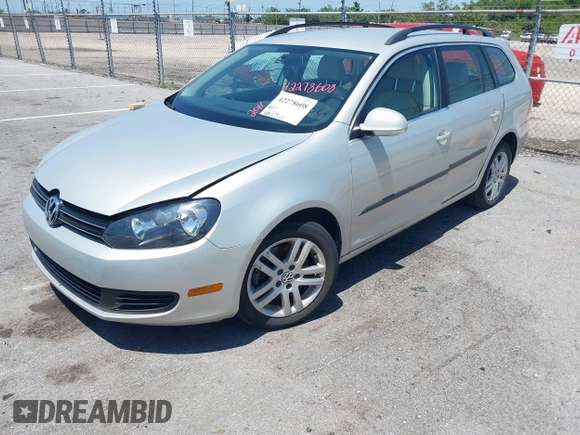 2011 Volkswagen Jetta TDI z VIN 3VWPL7AJ0BM605185, wystawiony jako IAAI lot #42278608 z przebiegiem 129 479 mil mil oraz . Historia ofert i sprzedaży dostępna na DreamBid. Obrazek 2.