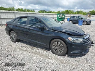 2019 Volkswagen Jetta S z VIN 3VWCB7BUXKM161873, wystawiony jako Copart lot #58712005 z przebiegiem Nie podano mil oraz Szkoda całkowita • Salvage title. Historia ofert i sprzedaży dostępna na DreamBid. Obrazek 4.