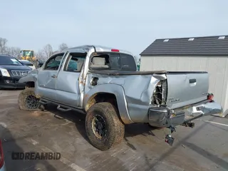 2007 Toyota Tacoma with VIN 5TELU42N37Z324958, listed as a IAAI auction lot 41791440 with 341,622 mi miles and . Bid and sale history available at DreamBid. Image 3.