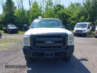 2014 Ford F-250 XL with VIN 1FTBF2B66EEA75168, listed as a IAAI auction lot 42786067 with 194,640 mi miles and . Bid and sale history available at DreamBid. Image 12.
